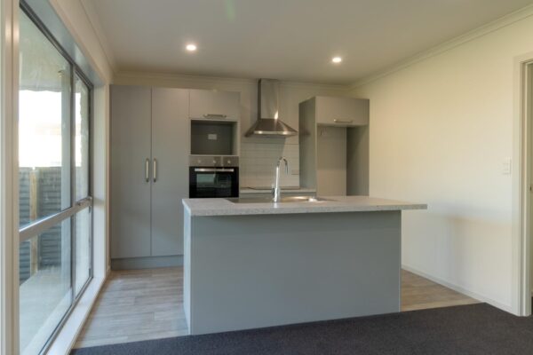 Beautiful 4 Bedroom on Kew Road