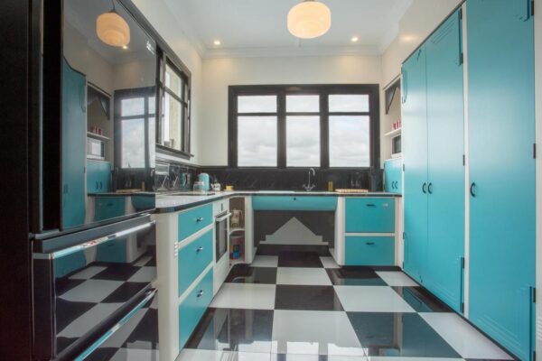 Unique 2 Bedroom on Winton’s main street!