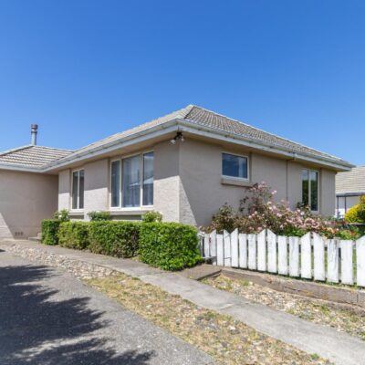 Charming 3-Bedroom Home in Glengarry