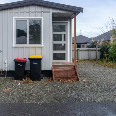 Modern 1 Bedroom Unit in Appleby