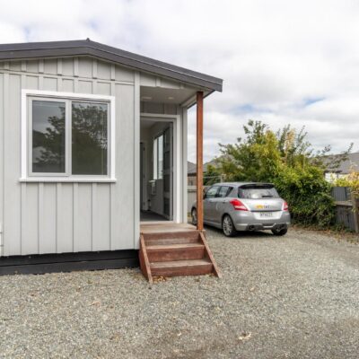 Modern 1 Bedroom Unit in Appleby