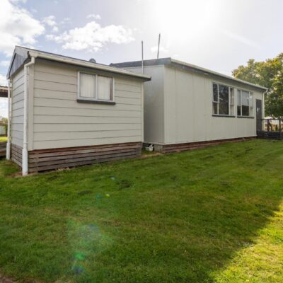 Tidy 2 Bedroom in Otautau!