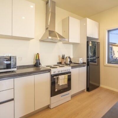 5 Bedroom Gem close to the city centre