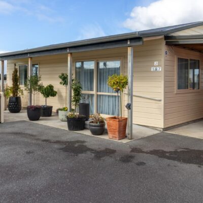 Tidy and ultra low maintenance