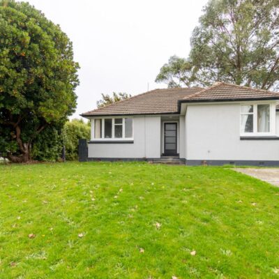 Sunny 3 Bedrooms in Glengarry!