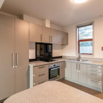Open plan Apartment on Dee!