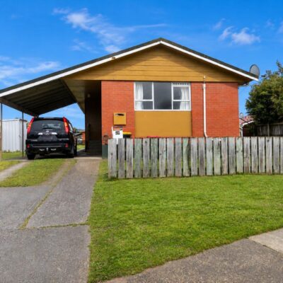3 bedrooms in Newbie place